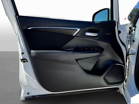 Used 2019 Honda Fit LX image 16