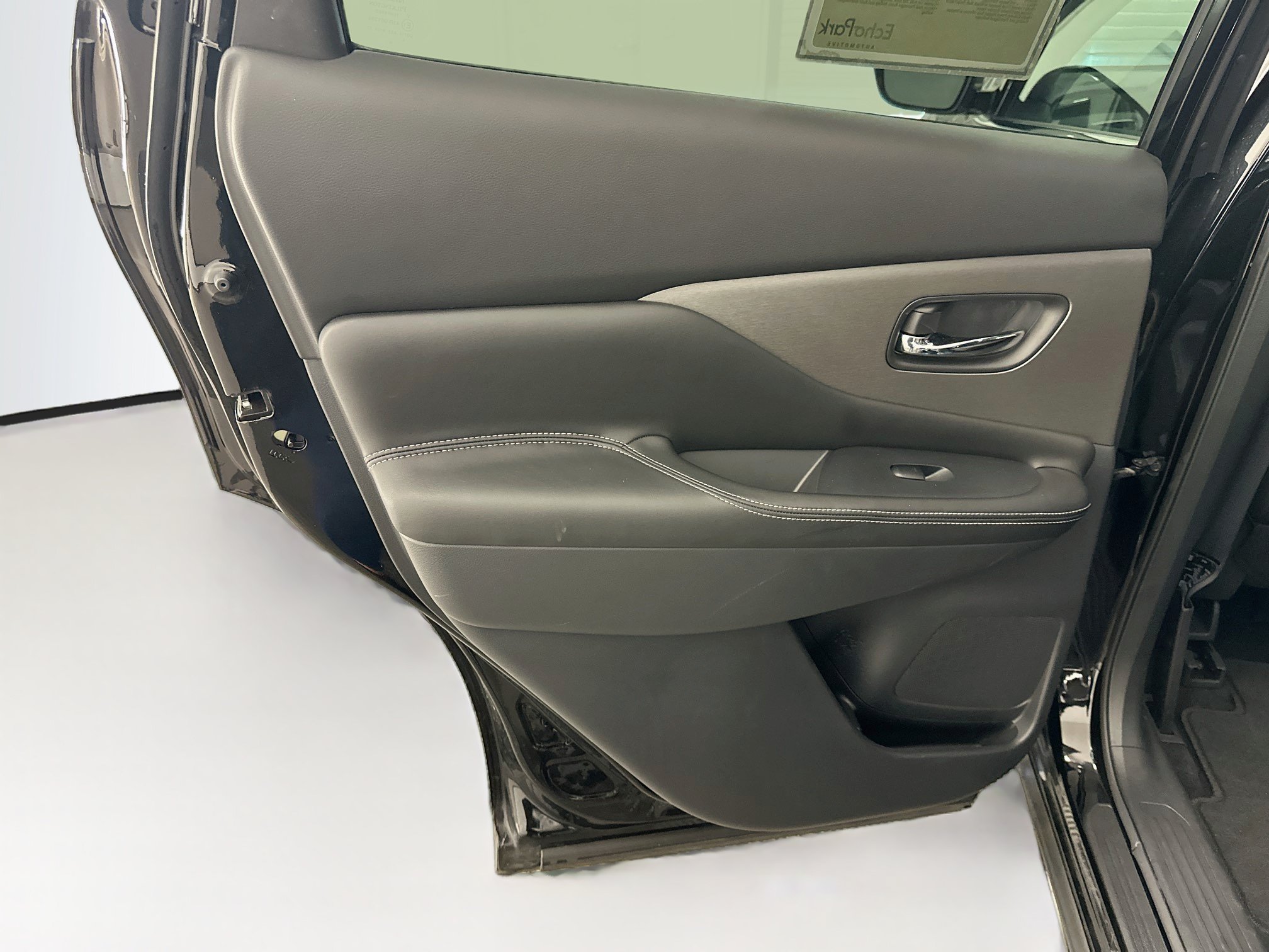 Used 2024 Nissan Murano SV AWD/4WD image 26