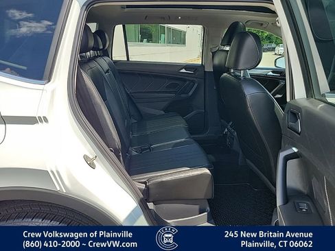 Certified 2022 Volkswagen Tiguan SE AWD/4WD image 15