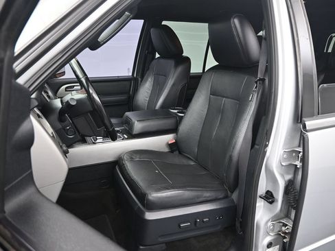 Certified 2017 Ford Expedition Limited AWD/4WD image 18
