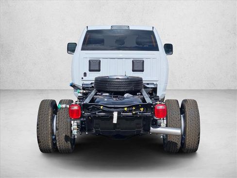 New 2026 RAM 5500 Tradesman w/ Chrome Appearance Group AWD/4WD image 8