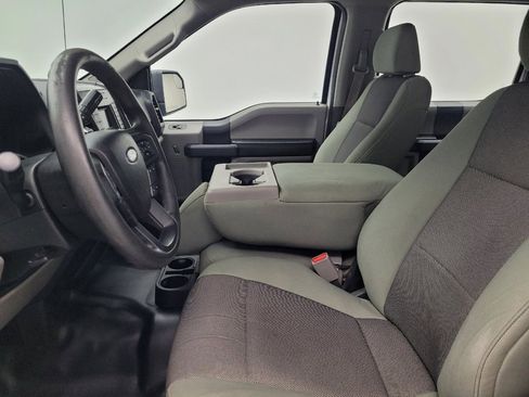 Used 2015 Ford F150 XL w/ Equipment Group 101A Mid AWD/4WD image 17