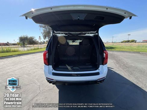 Certified 2025 GMC Yukon AT4 AWD/4WD image 30