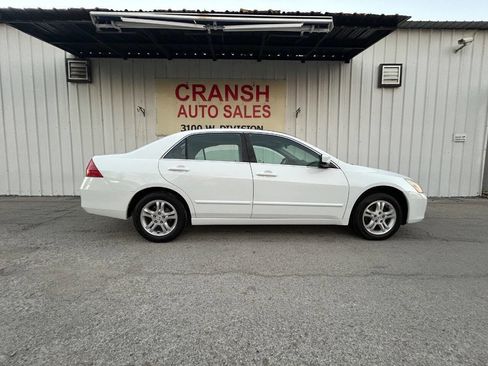 Used 2007 Honda Accord SE image 1