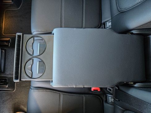 New 2026 Mercedes-Benz GLC 300 4MATIC image 29