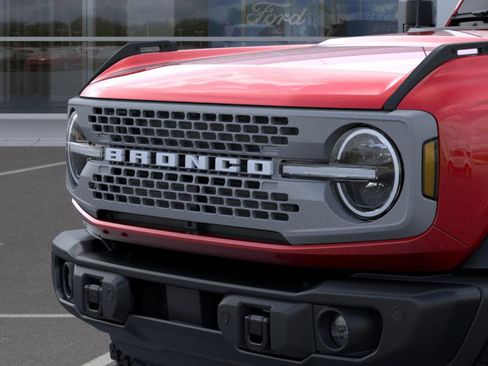 New 2025 Ford Bronco Badlands image 19