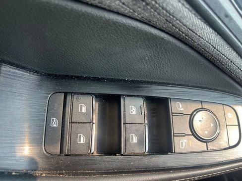 Used 2021 Nissan Rogue SV FWD image 23