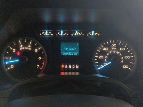 Used 2018 Ford F150 XLT image 23