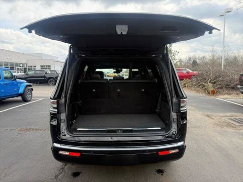 Certified 2022 Jeep Grand Wagoneer Series II AWD/4WD image 44
