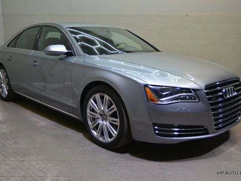 Used 2013 Audi A8 4.0T image 1