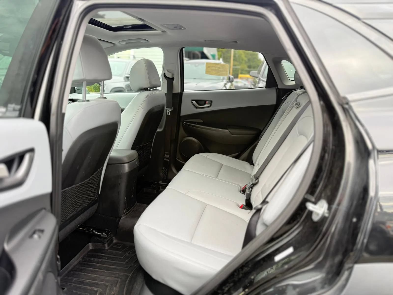 Used 2019 Hyundai Kona Limited AWD/4WD image 10