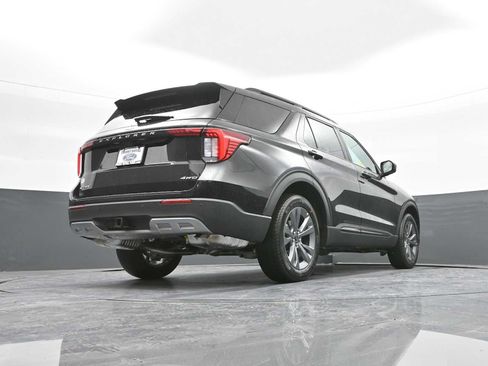 New 2026 Ford Explorer Active w/ Active Comfort Package AWD/4WD image 63