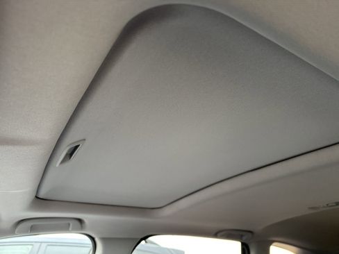 Used 2018 Honda CR-V EX image 65