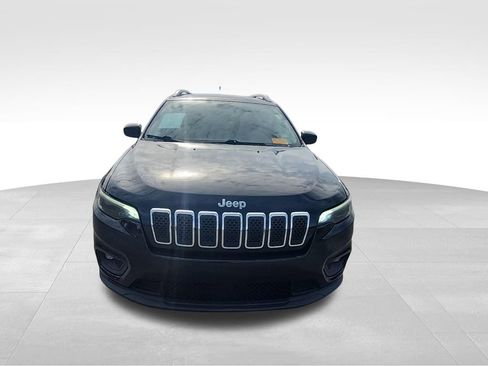 Used 2019 Jeep Cherokee Latitude w/ Popular Appearance Group image 12