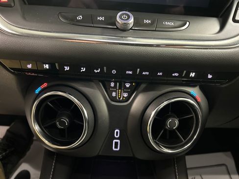 Used 2024 Chevrolet Blazer LT w/ Convenience Package image 19