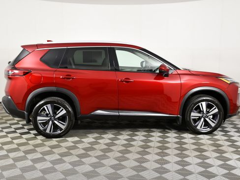 Used 2023 Nissan Rogue SL AWD/4WD image 5