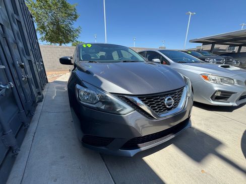 Used 2019 Nissan Sentra S FWD image 5
