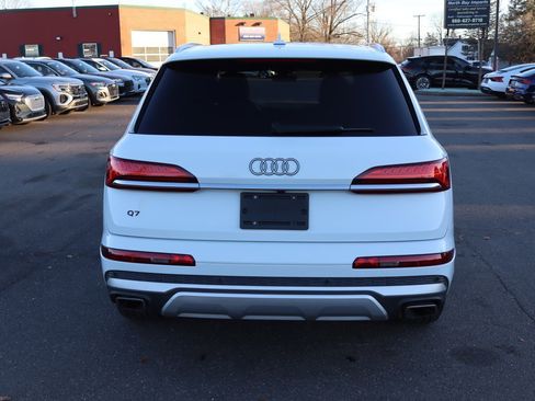 Used 2025 Audi Q7 2.0T Premium w/ Convenience Package image 6