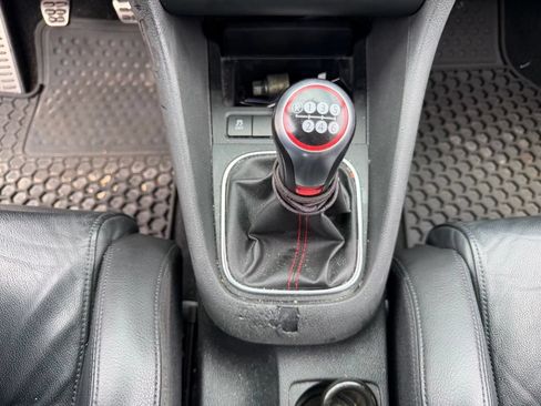 Used 2014 Volkswagen GTI Wolfsburg Edition FWD image 27
