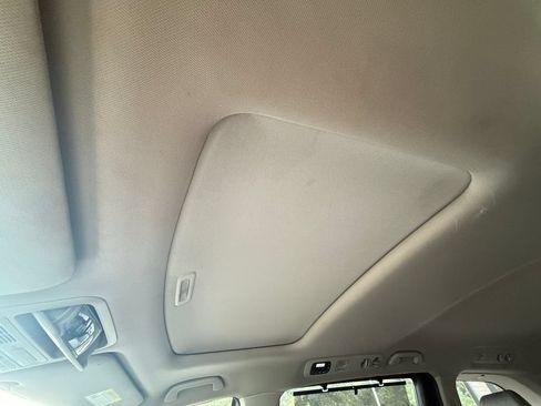 Used 2014 Honda Odyssey EX-L image 28