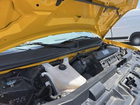 Used 2021 GMC Savana 3500 Extended w/ Power Convenience Package RWD image 24