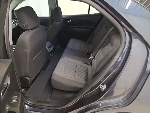 Used 2019 Chevrolet Equinox LT image 10