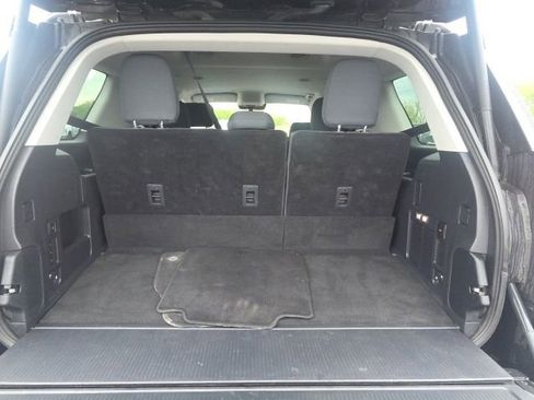 Used 2025 Ford Expedition Active AWD/4WD image 12