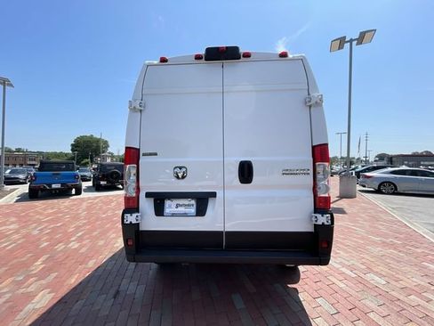 Used 2025 RAM ProMaster 2500 w/ Convenience Group FWD image 23