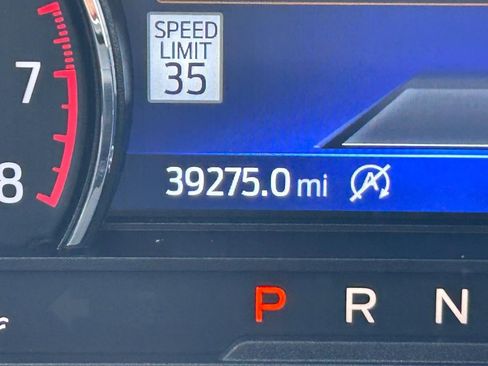 Used 2023 Ford Explorer Limited w/ Equipment Group 301A image 23