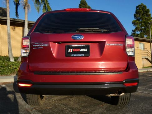 Used 2018 Subaru Forester 2.5i w/ Alloy Wheel Package image 10