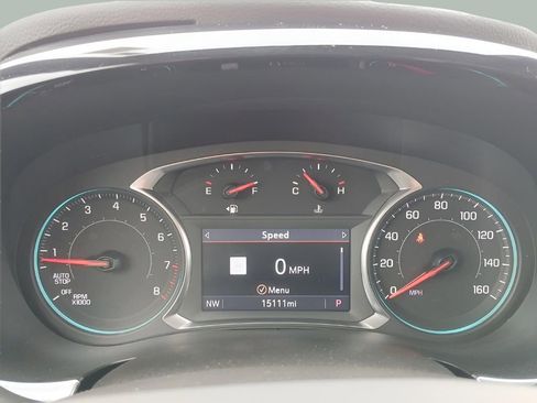 Used 2023 Chevrolet Traverse RS image 13