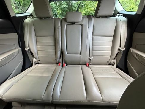 Used 2014 Ford C-MAX SEL w/ Equipment Group 302A FWD image 27