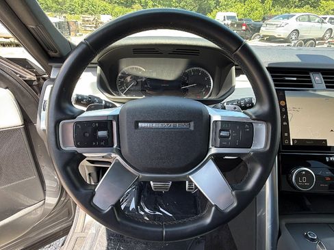Used 2023 Land Rover Discovery S R-Dynamic AWD/4WD image 27