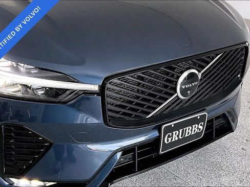 Certified 2026 Volvo XC60 B5 Plus AWD/4WD image 38
