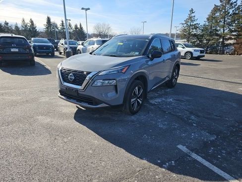 Certified 2023 Nissan Rogue SL w/ SL Premium Package image 3