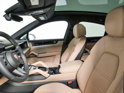 New 2026 Porsche Cayenne S AWD/4WD image 5