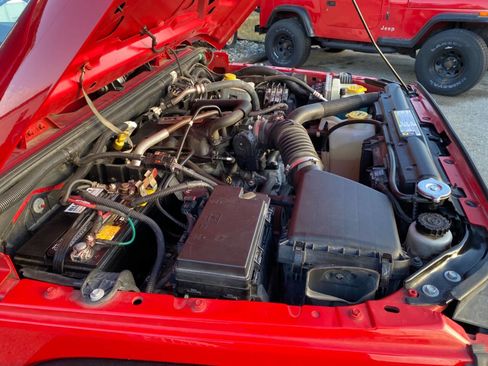 Used 2008 Jeep Wrangler X image 12