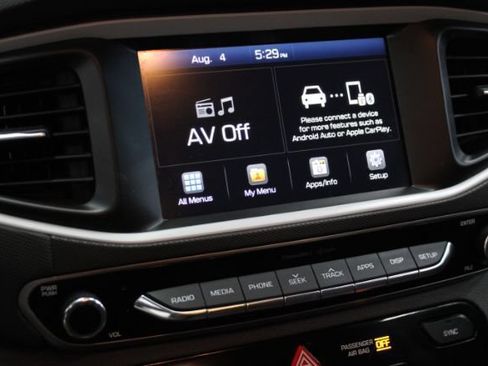 Used 2018 Hyundai Ioniq Plug-In Hybrid FWD image 19