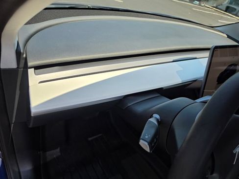 Used 2023 Tesla Model 3 Long Range AWD/4WD image 23
