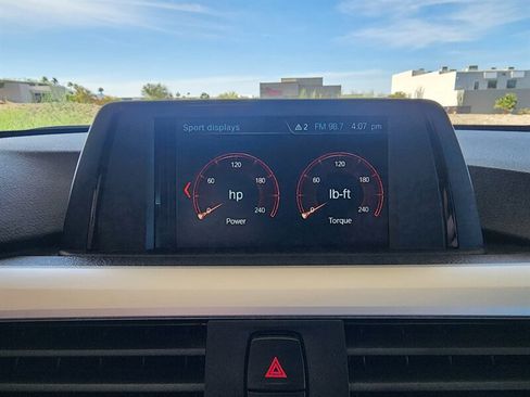 Used 2018 BMW 320i Sedan w/ Convenience Package image 45