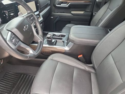 Certified 2023 Chevrolet Silverado 1500 RST w/ Convenience Package II AWD/4WD image 12