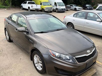 Used 2011 Kia Optima LX w/ Convenience Pkg