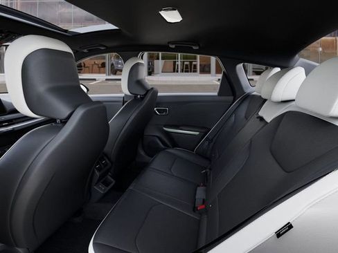 New 2026 Kia K4 GT-Line Turbo image 18