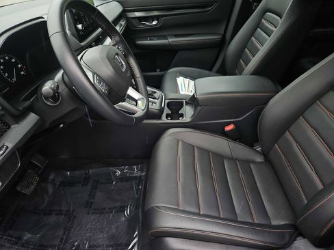 Certified 2025 Honda CR-V Sport-L image 34