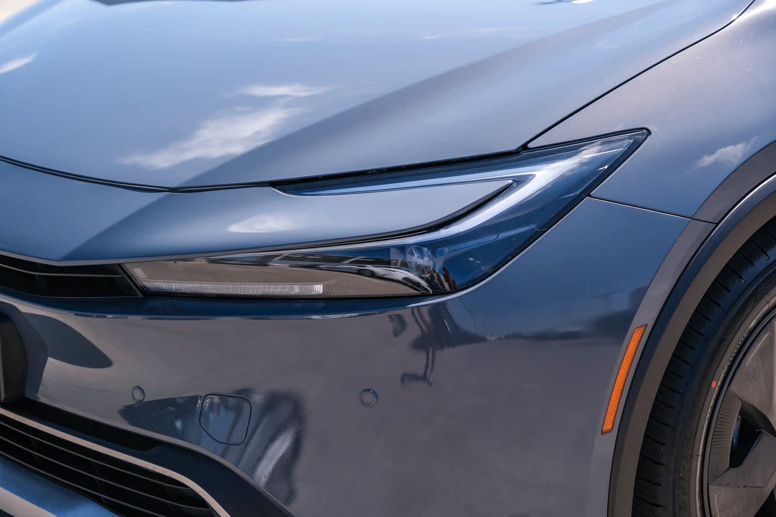 Certified 2024 Toyota Prius Prime FWD image 9