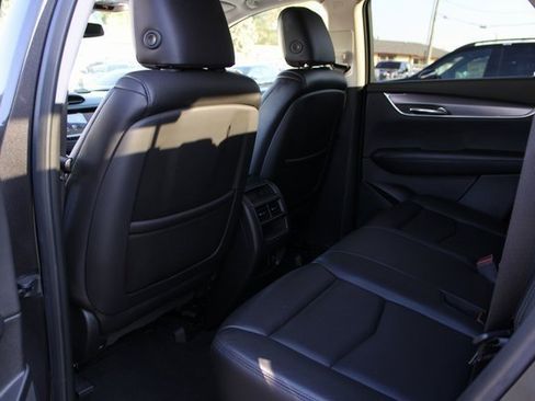 Used 2019 Cadillac XT5 Luxury image 9