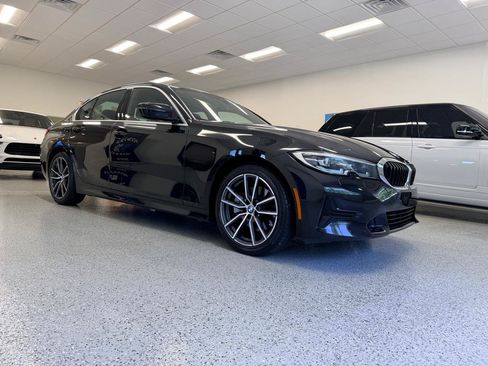 Used 2020 BMW 330i Sedan w/ Premium Package RWD image 10