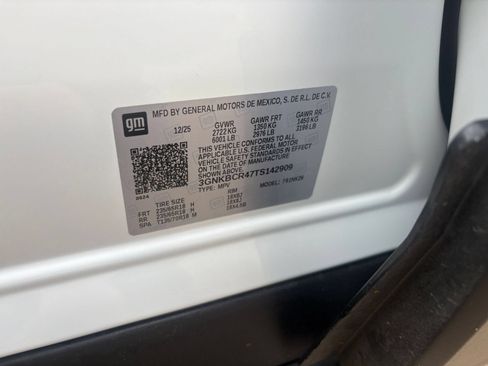 Used 2026 Chevrolet Blazer LT FWD image 29