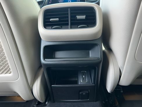 Used 2021 Mercedes-Benz GLE 350 image 44