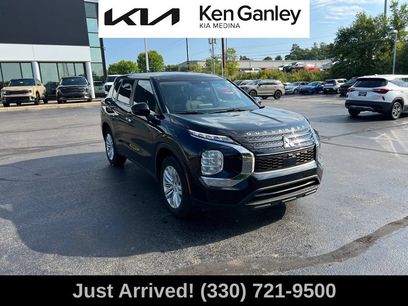 Used 2024 Mitsubishi Outlander ES